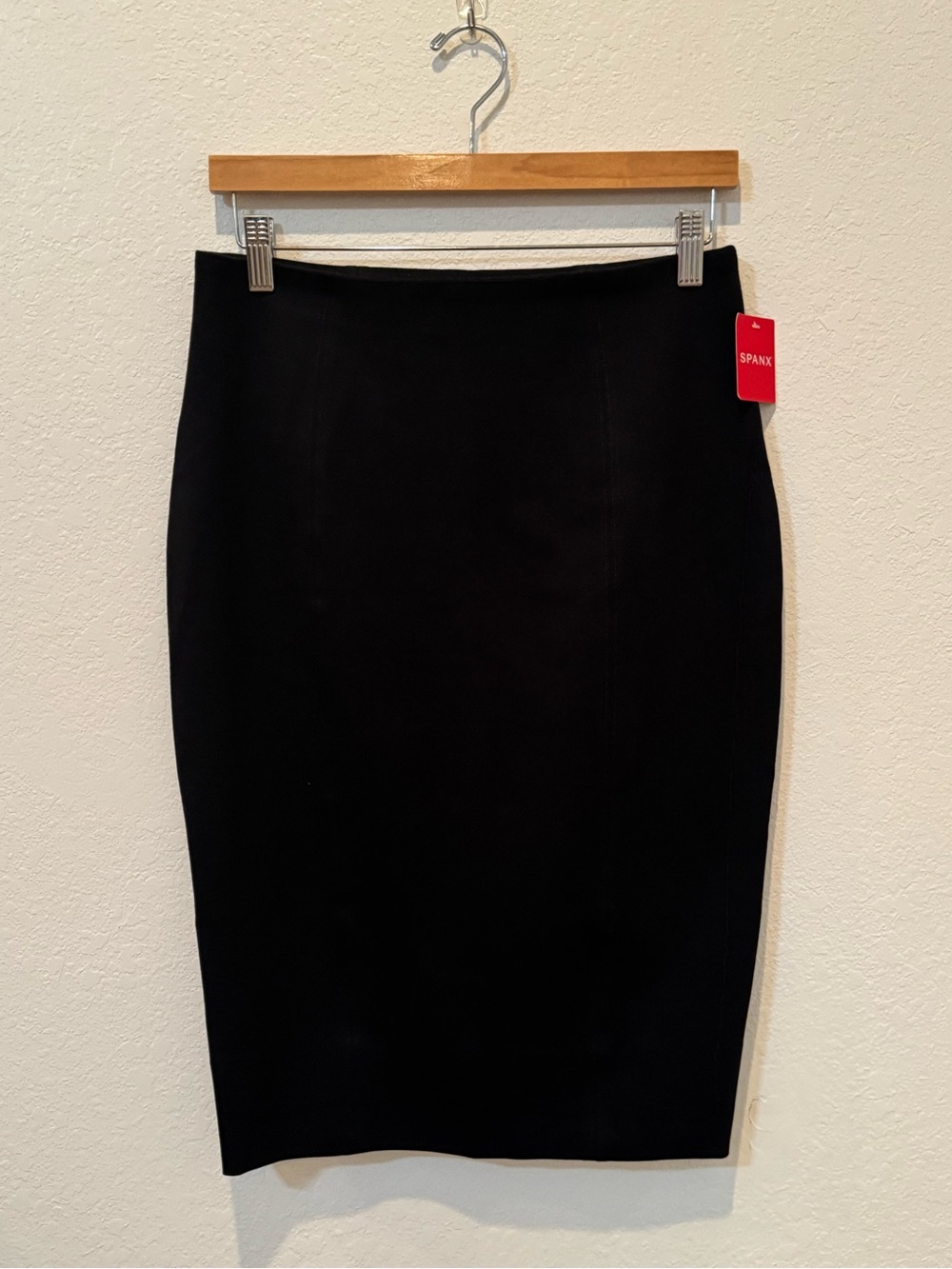 NWT SPANX The Perfect Black Pencil Skirt Classic Black M